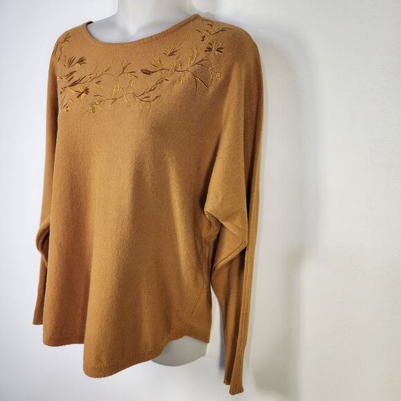 Milano Sweater Womens Medium Pullover Embroidered Floral Dolman Sleeve Mustard - Picture 6 of 9